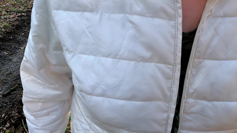 Bouncy Tits Action: Down with the Blouse, I Want to Hit Tits