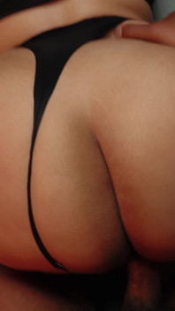 Bochechas para cima e dicked para baixo F Sunny Bunny