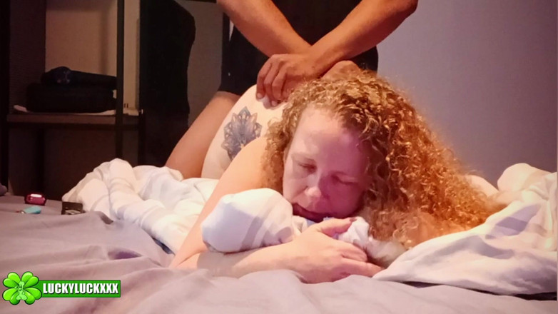 Lucky luck xxx: Glückliches mädchen kween bunny B - danke, papi, bester doggystyle-sex aller...