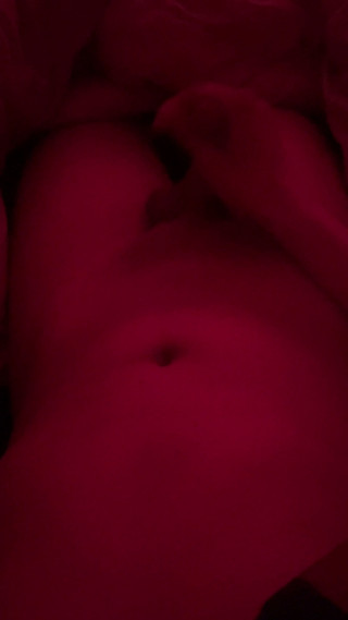 Ashaf_kayden: Primer Video, Masturbándome En Mi Cama