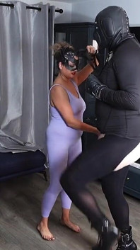 Îmbunătățiți sau obțineți Caddle Prod - Femdom Slave Training