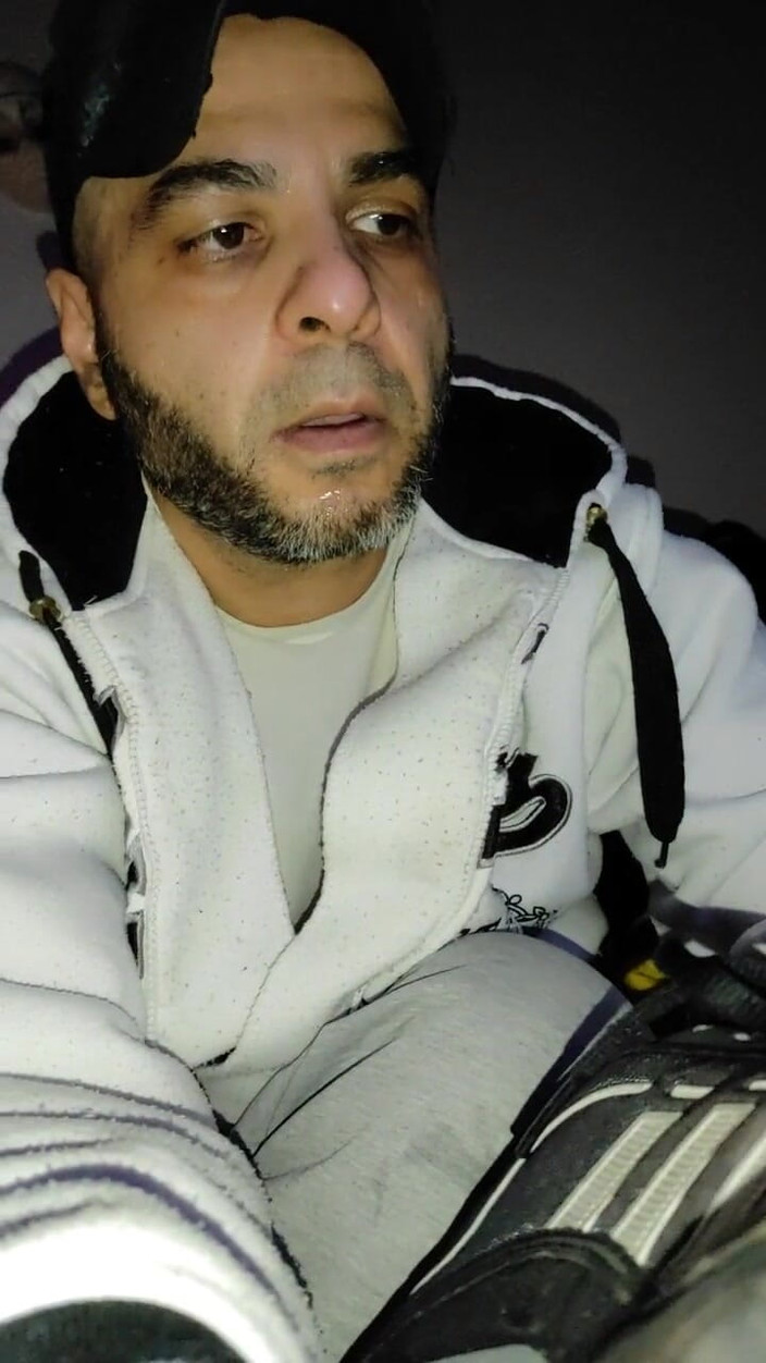 SmokedAlloy2: Dirtyjunkbro presume de sus calcetines apestosos y sus calzoncillos largos