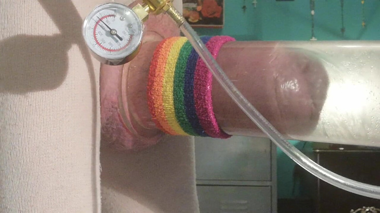 Monster_Meat_: Riesiges schwanzpumpen