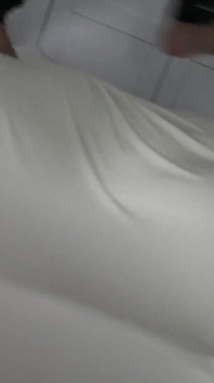 Cruel Reell's Vacuum Bed Šlapání!