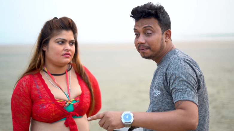 Tejashwini: Indyjska gwiazda porno gangbang jebanie hardcore