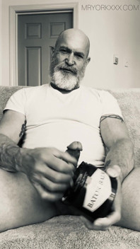 Hot B&w Bate