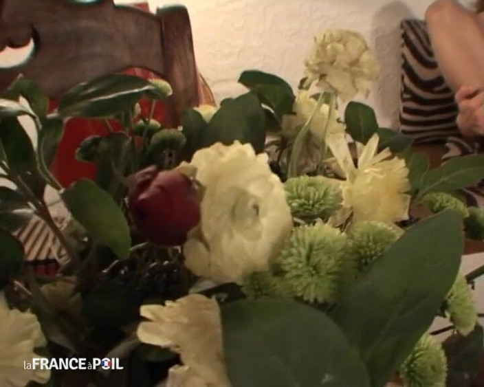 Rue Chaude: Молодая пара впервые занимается сексом