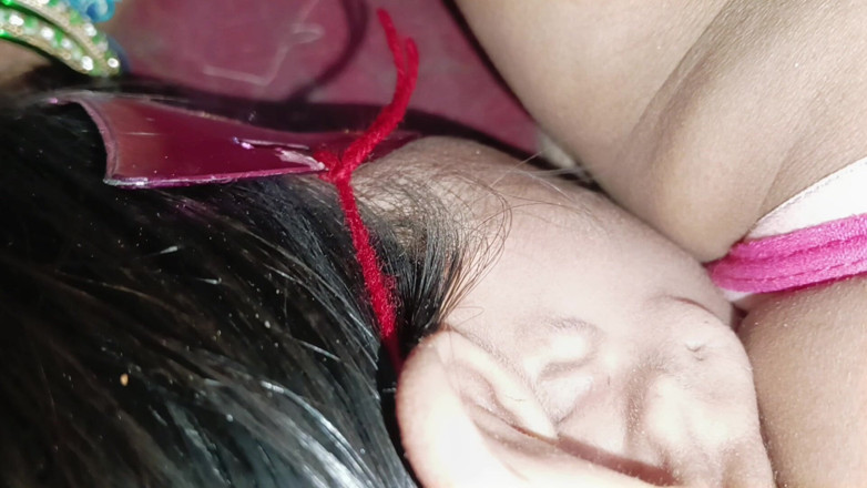 Sexy_girl_nehu: 印度阿姨紧屁股操逼视频狗式姿势与清晰的印地语语音呻吟