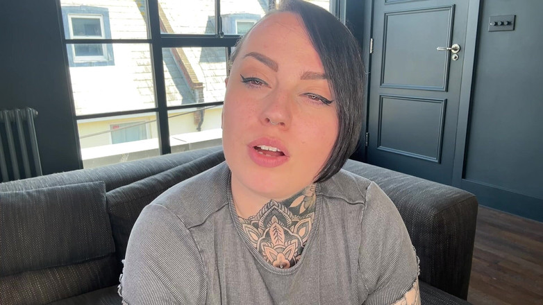 Miss Valentina: Přijmout vaše místo beta