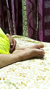 Une indienne mariée desi se fait baiser dans de la lingerie sexy