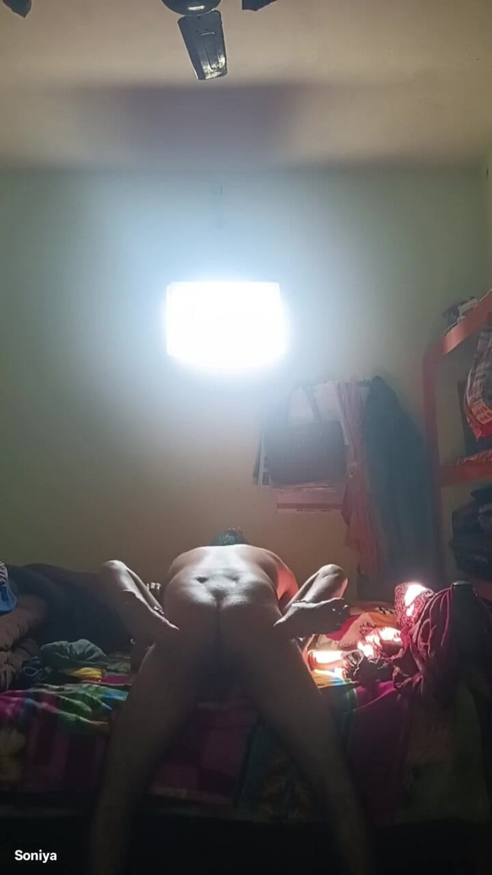 pooja99999: Desi Soniya Zwangere Bhabhi Ki Jabardast Chodai