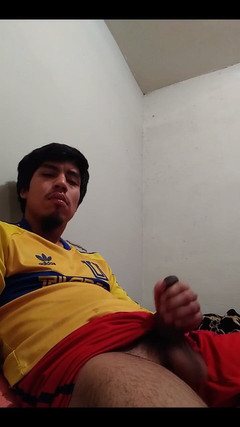 AlexAlejandro13: Pojďte utéct a podívejte se na tento pěkný tlustý penis