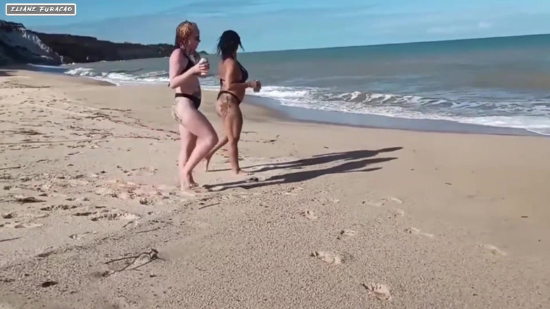 Eliane Furacao: Fomos Em Praia De Nudismo Quando Vimos O Negao Ficamos...