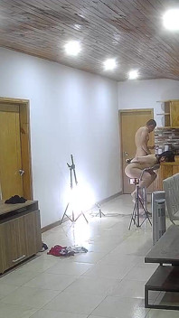 În culisele scenei porno partea a 2-a