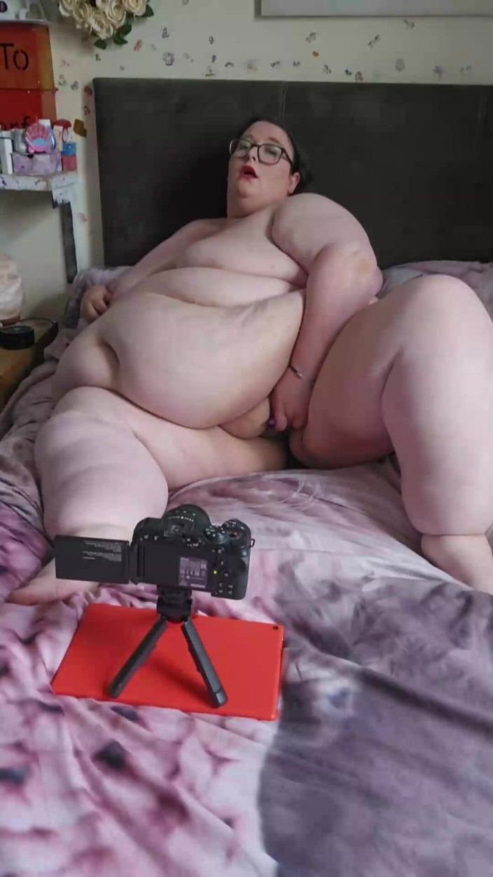 SSBBWLadyBrads: SSBBW Upclose Joc cu pizdă, partea 2