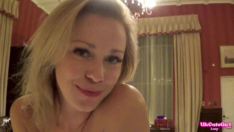 UKCuteGirl: Твоя дружина внизу, я голий нагорі, неслухняна фантазія, інструкція з дрочки