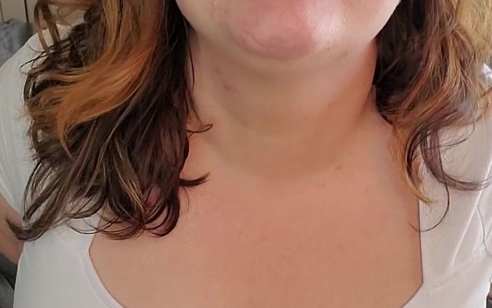 KinkyKatie: spust tutaj chcę ci coś powiedzieć ... ale najpierw chcę cię...