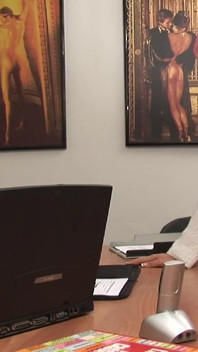 Sheila Stone Se Fait Enculer Dans Le Bureau Du Manager