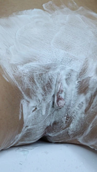 Shaving My Very Hairy Pussy Close up!
