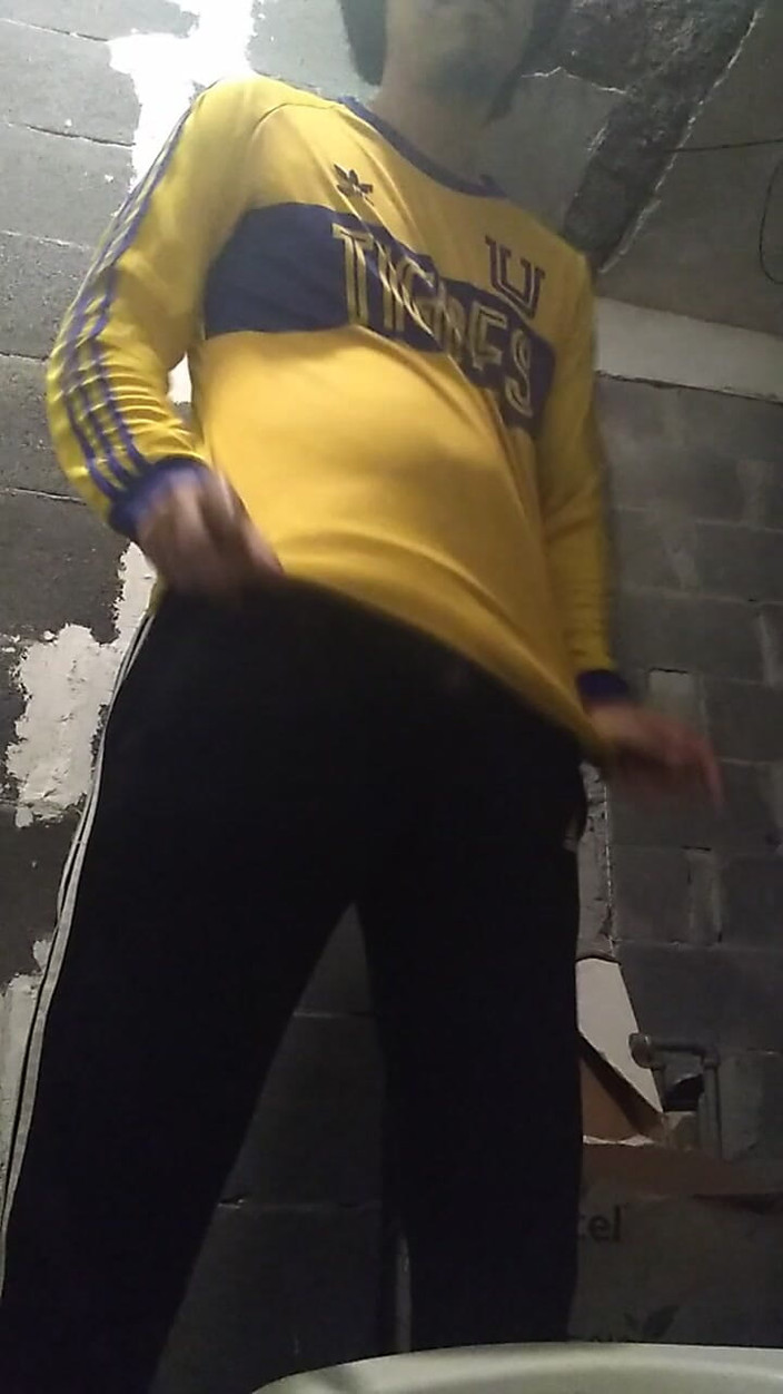 AlexAlejandro13: Una en el baño