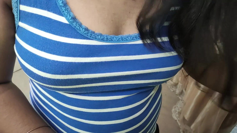 Vaigavarun45: Hot shimmy e Min gonna tette premere, strofinare la figa,...