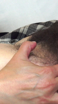 Heiße behaarte milf valentina ross muschi klaffend, dehnen und fingern
