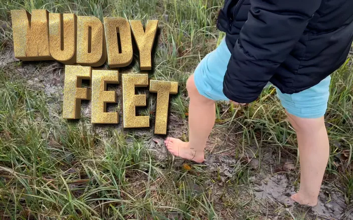 Wamgirlx: Muddy feet in a swampy bog