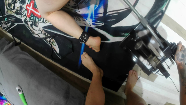 FuckSlave: Будь Ласка, Використай Мене Сильно,