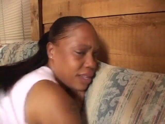Best Butts: Young black girl comes to receive gets deep anal penetration