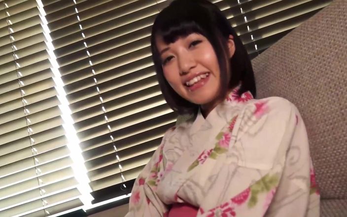 Strix: Kotomi Asakura - întâlnire fierbinte de primăvară cu Flirty Love