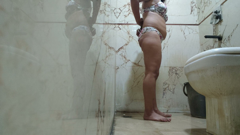 bhabhi ki chudayi: Gorąca indyjska dziewczyna nagi prysznic