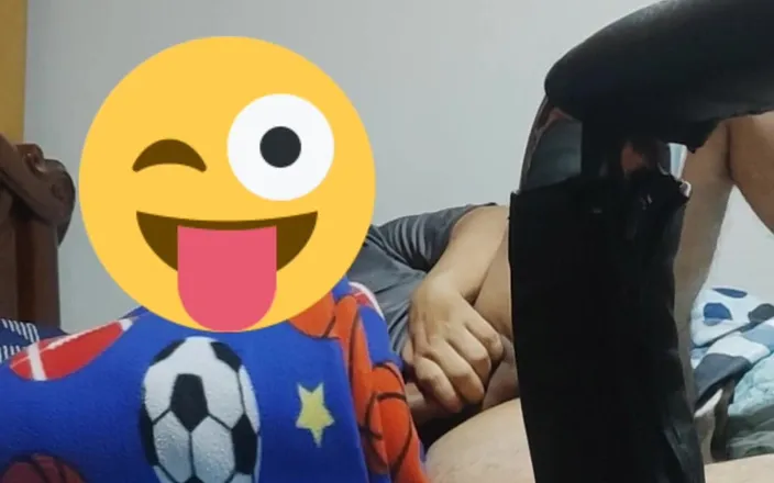 Dalorian 88: Fucking the Pillow