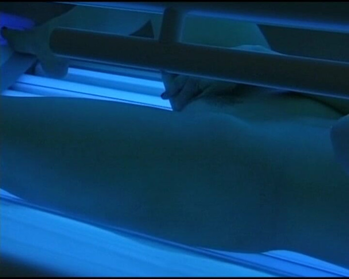 Deutsche Damen: Bu Alman genç kızın şezlongda amıyla nasıl oynadığını izleyin