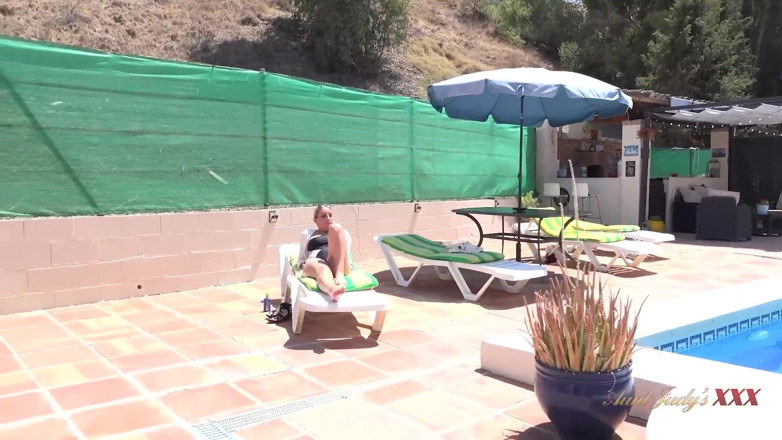 Aunt Judy's XXX: AuntjudysXXX - milf tettona keira scopa il ragazzo della piscina