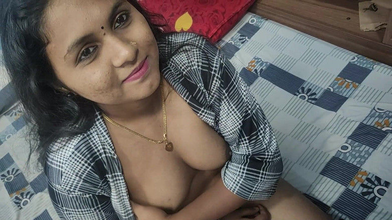 Vaigavarun45: La coppia malayali Vaishnavy e Sharun Raj fanno sesso bollente