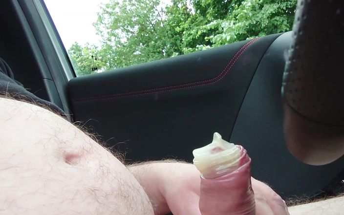 Carmen_Nylonjunge: Horny in the Car 2 ** Condom **
