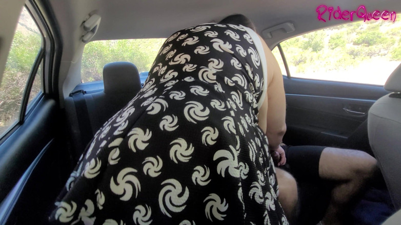 Riderqueen: Fucking on Wheels 02 - She Fuck While Driver Looking