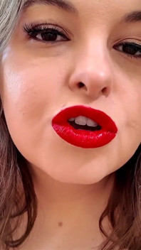 Slow & Sensual Red Kisses