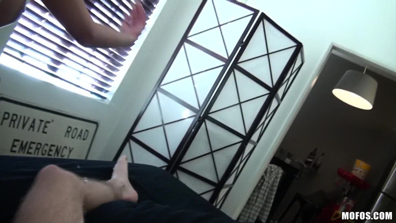 Latina Sex Tapes: Latina sex video - danni cole è una latina affamata di salsiccia