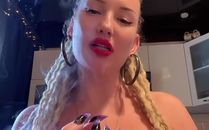 BadAssBitch: Üstsüz CEI CBT Görevi