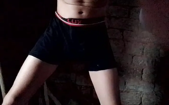 Gangbang straight: Sikalisa XXX