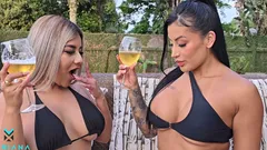Colombians Have Strong Lesbian Sex Outdoors - Mariana Martix and Naty Delgado