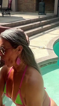 Athena West traga carga de bbc y luego toma preñada en el patio