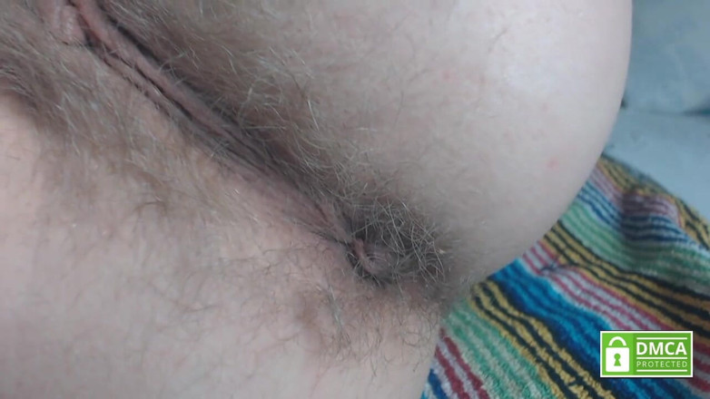 Risky Hairy Couple: Prd a prstění zadku