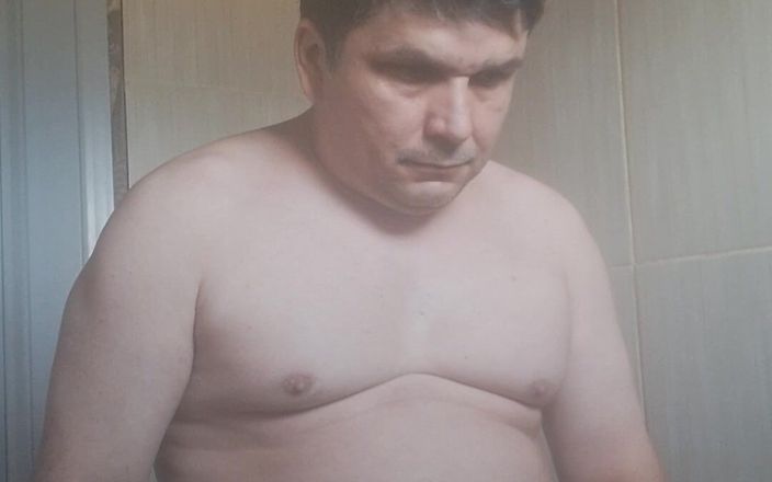 Claudio: J’ai essayé de goûter mon urine