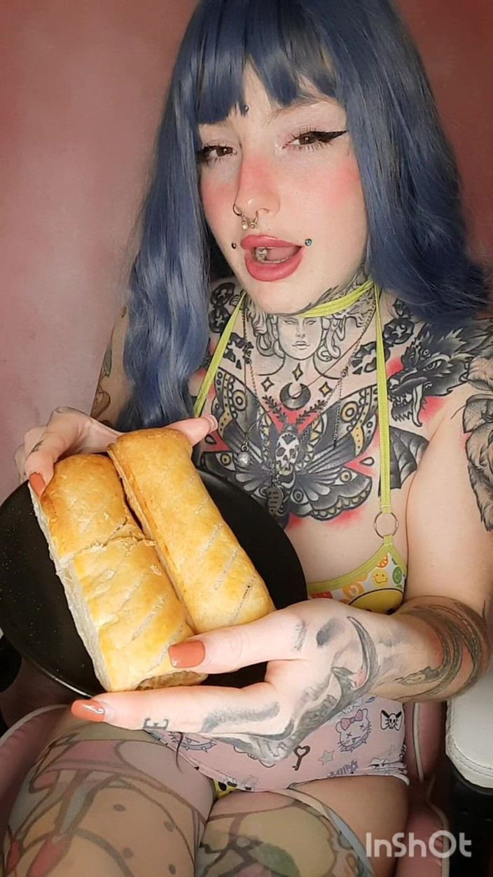 Yourfavecumslut: Golden Glazed Savoury Sasauge Galore