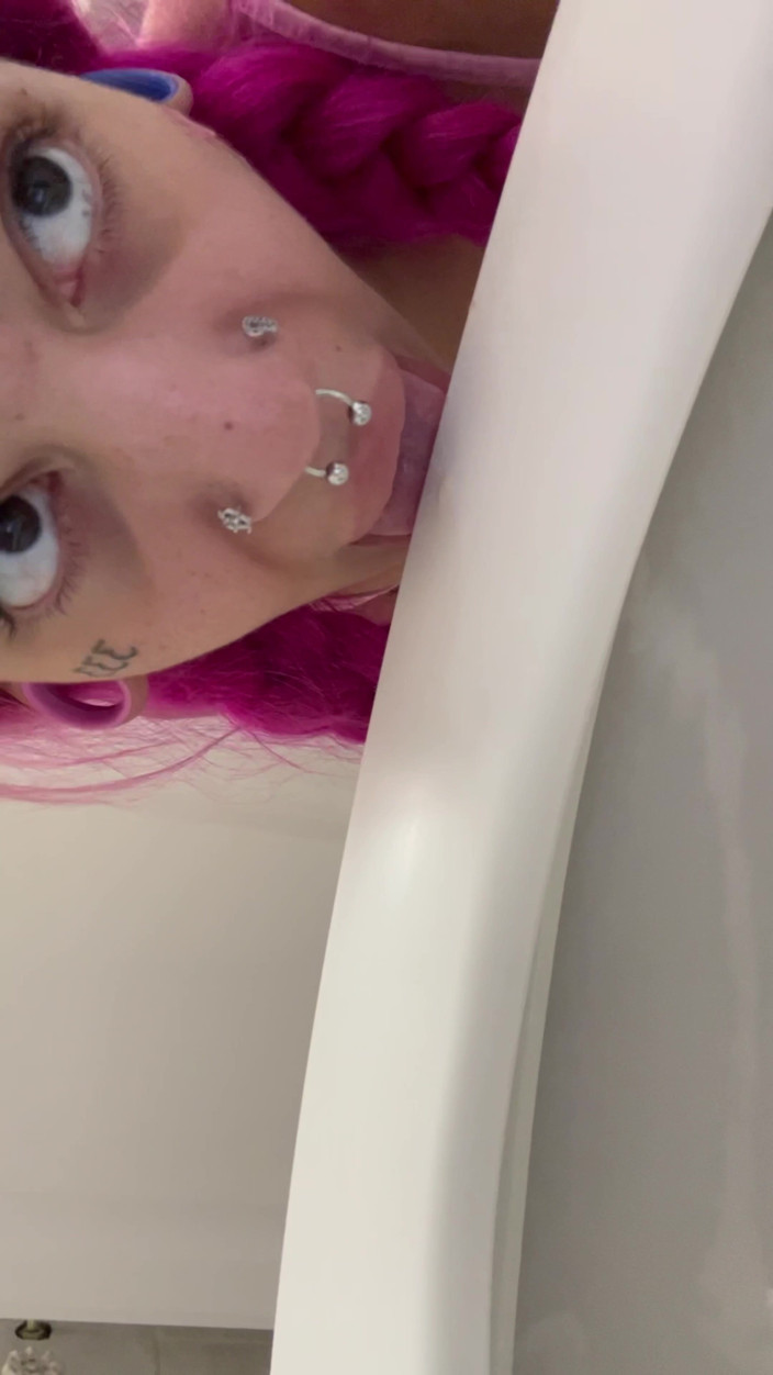 Nali Marie: Rubbing Pussy Juice on the Toilet Then Licking It up...