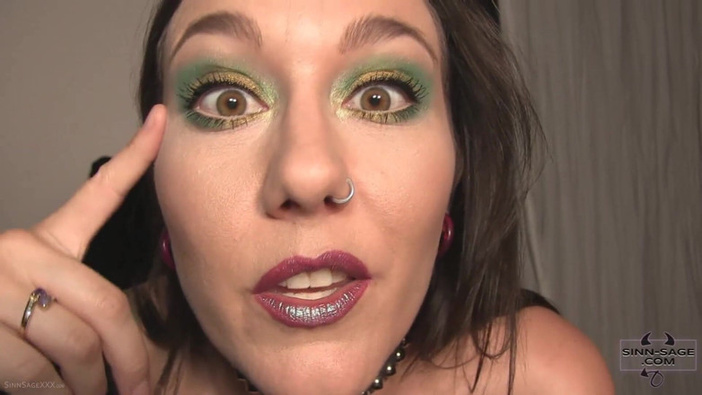 Sinn Sage: Keep Eye Cumtact menampilkan Sinn Sage