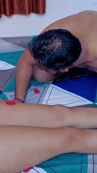 Desi Stiefmutter Wird Von Ihrem Stiefsohn Im Badezimmer Hart Gefickt