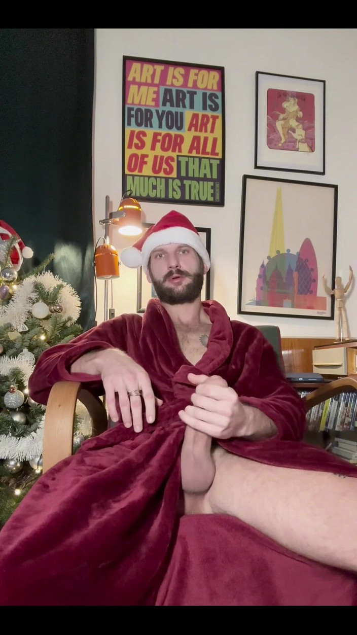 BohemianBoy: Ho Ho Ho Your Santa adalah muncrat selamat Natal 